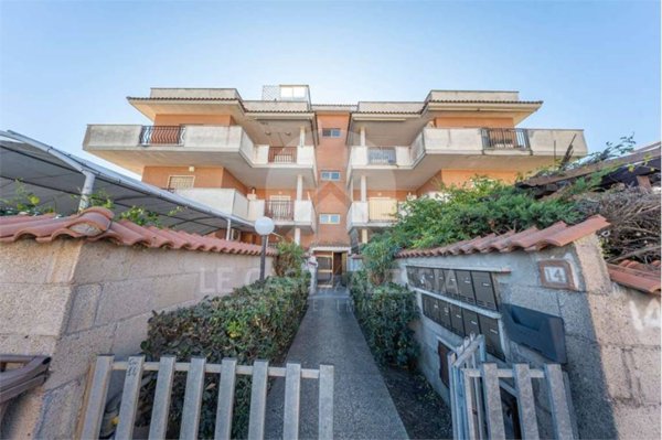 appartamento in vendita ad Ardea in zona Marina di Ardea