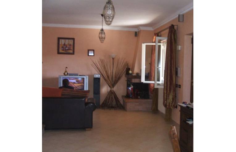 casa indipendente in vendita ad Ardea in zona Nuova Florida