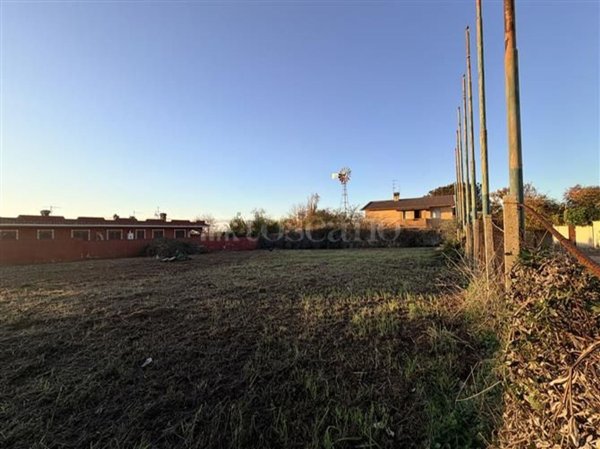 terreno agricolo in vendita ad Ardea in zona Nuova California