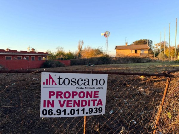 terreno agricolo in vendita ad Ardea in zona Nuova California