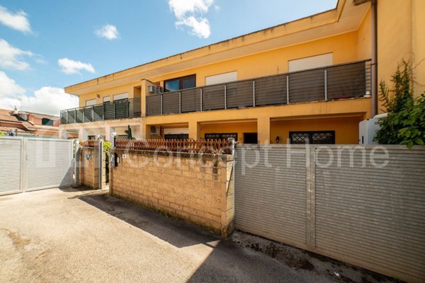 appartamento in vendita ad Ardea in zona Nuova Florida