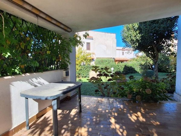 casa indipendente in vendita ad Ardea in zona Nuova California