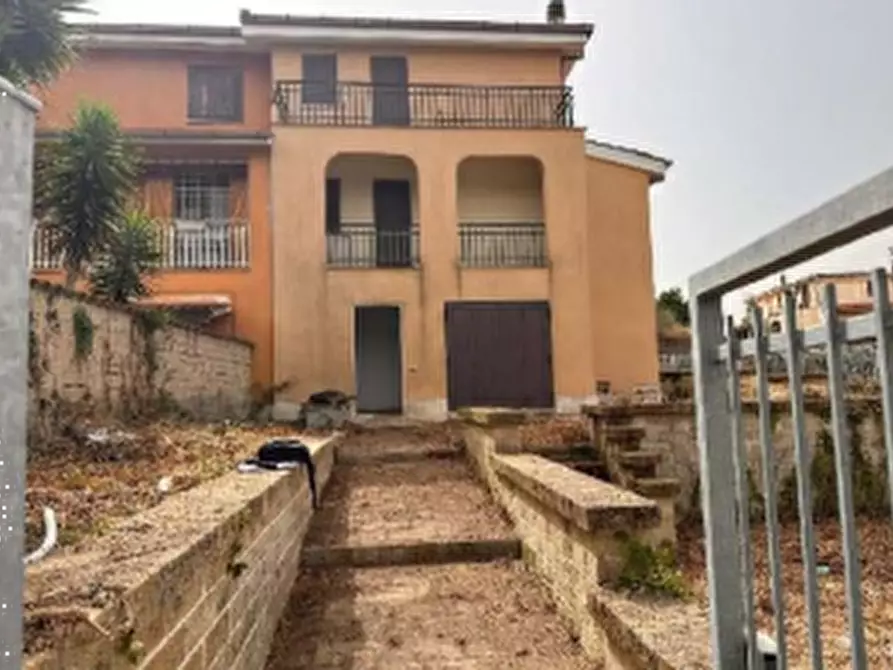 casa indipendente in vendita ad Ardea in zona Tor di Bruno