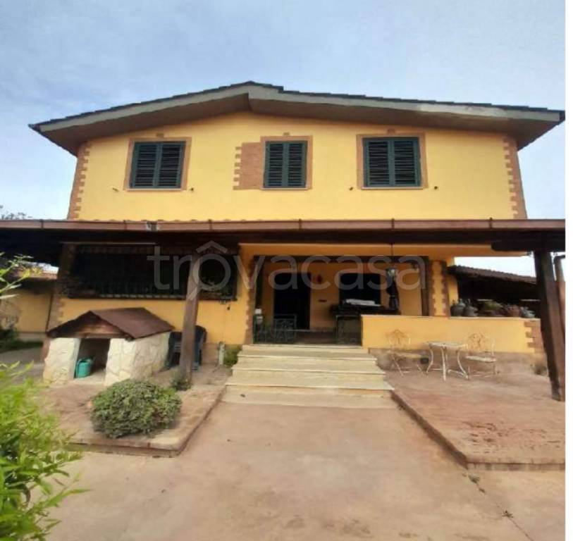 casa indipendente in vendita ad Ardea