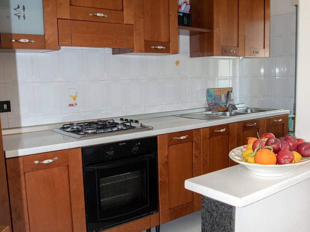 appartamento in vendita ad Ardea in zona Marina di Ardea