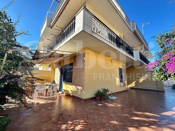 appartamento in vendita ad Ardea