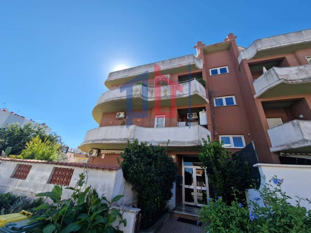 appartamento in vendita ad Ardea in zona Marina di Ardea