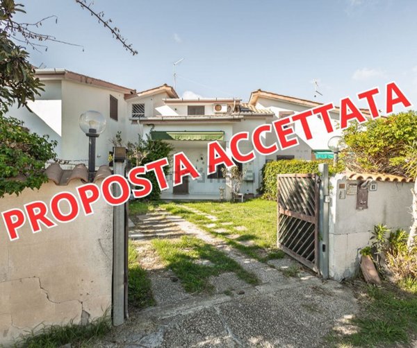 appartamento in vendita ad Ardea in zona Nuova Florida