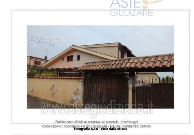casa indipendente in vendita ad Ardea