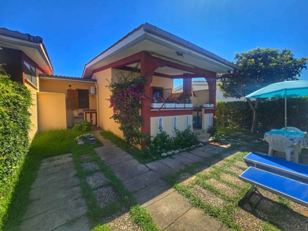 casa indipendente in vendita ad Ardea