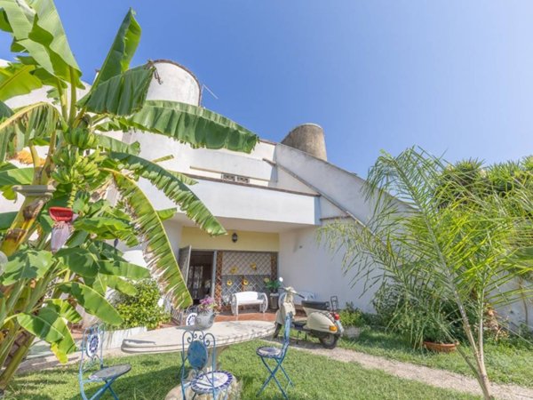 casa indipendente in vendita ad Ardea