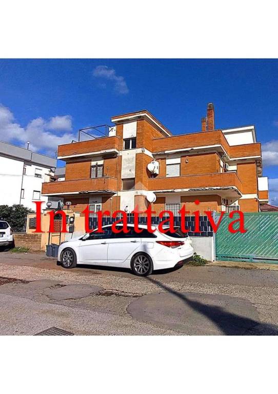 appartamento in vendita ad Ardea in zona Marina di Ardea