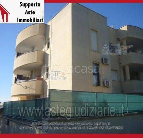 appartamento in vendita ad Ardea in zona Nuova California