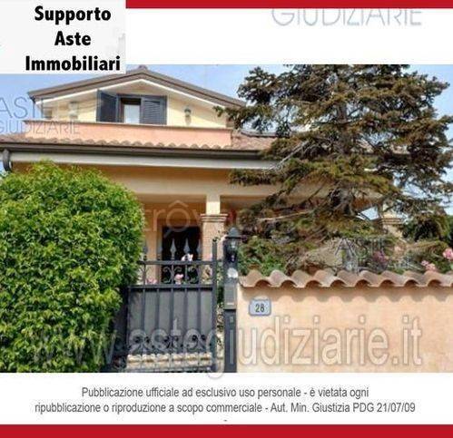 appartamento in vendita ad Ardea in zona Nuova Florida