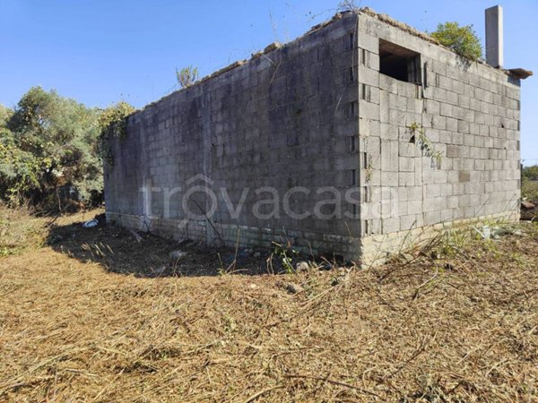 casa indipendente in vendita ad Ardea