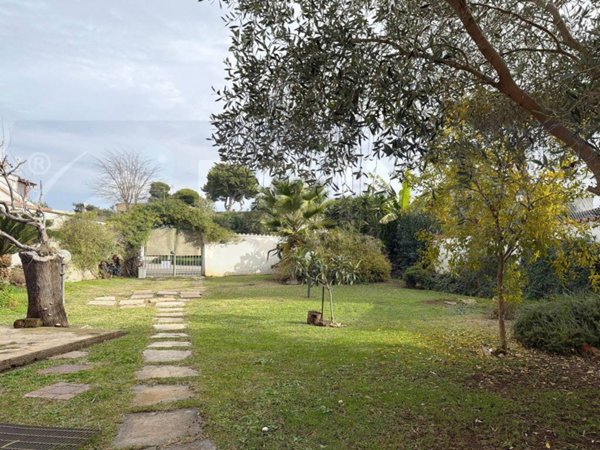 casa indipendente in vendita ad Ardea in zona Marina di Ardea