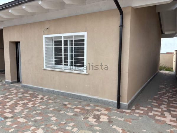 casa indipendente in vendita ad Ardea in zona Nuova California