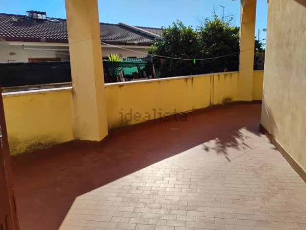 appartamento in vendita ad Ardea in zona Marina di Ardea