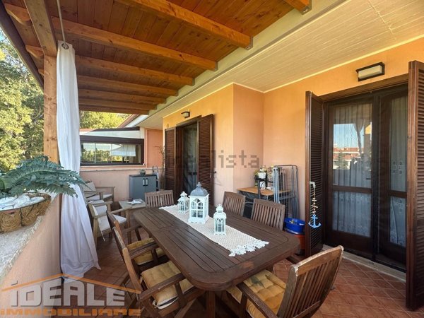 appartamento in vendita ad Ardea in zona Colle Romito