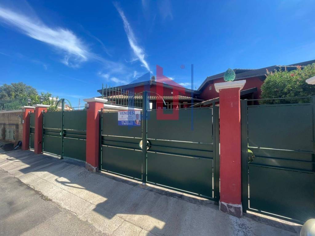 casa indipendente in vendita ad Ardea in zona Nuova Florida
