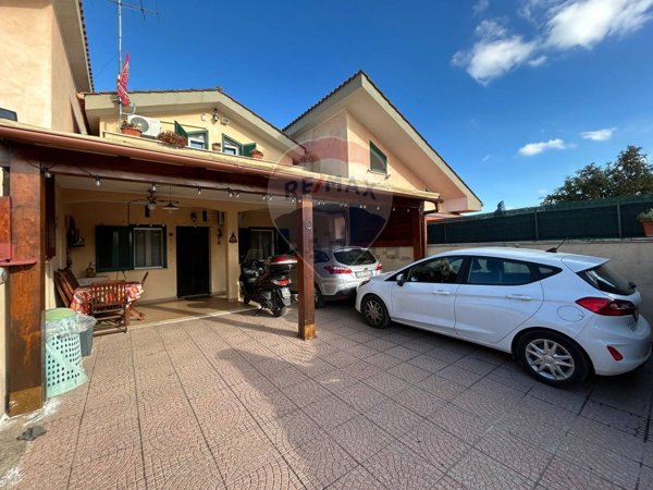 casa indipendente in vendita ad Ardea in zona Nuova Florida