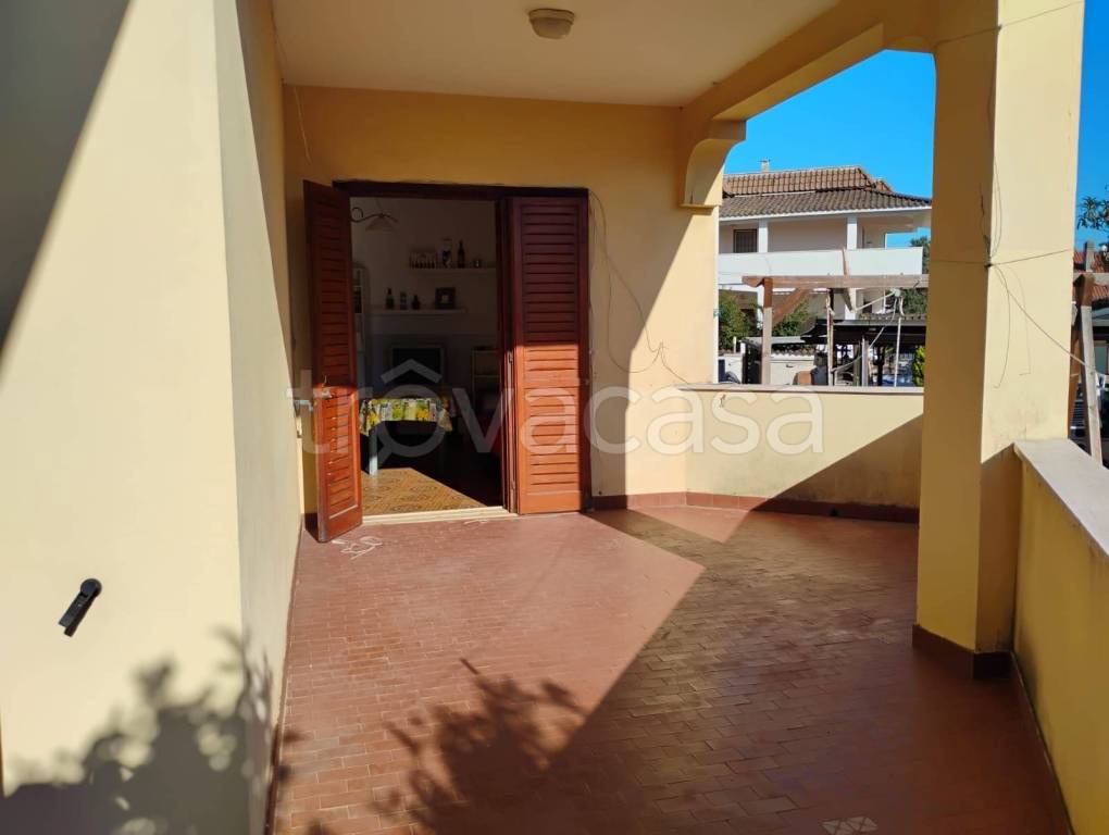 appartamento in vendita ad Ardea in zona Marina di Ardea