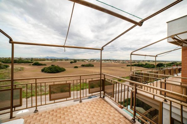 appartamento in vendita ad Ardea in zona Marina di Ardea