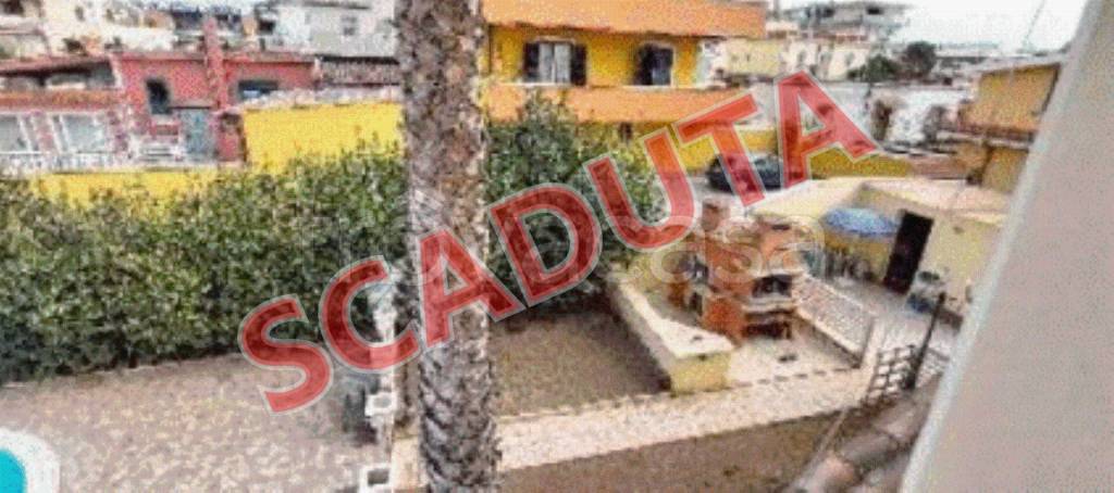 appartamento in vendita ad Ardea in zona Marina di Ardea