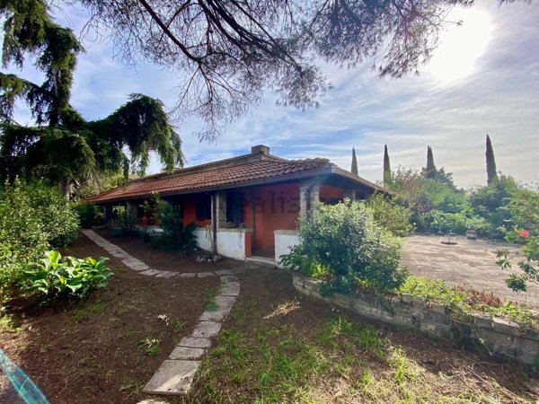 casa indipendente in vendita ad Ardea