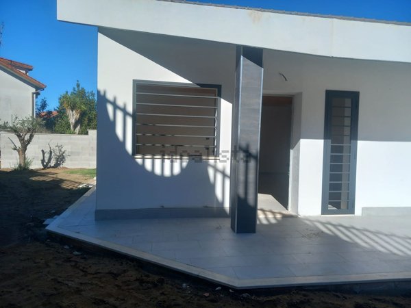 appartamento in vendita ad Ardea in zona Nuova Florida