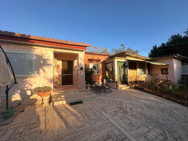 casa indipendente in vendita ad Ardea
