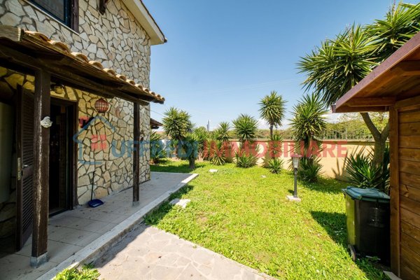 casa indipendente in vendita ad Ardea