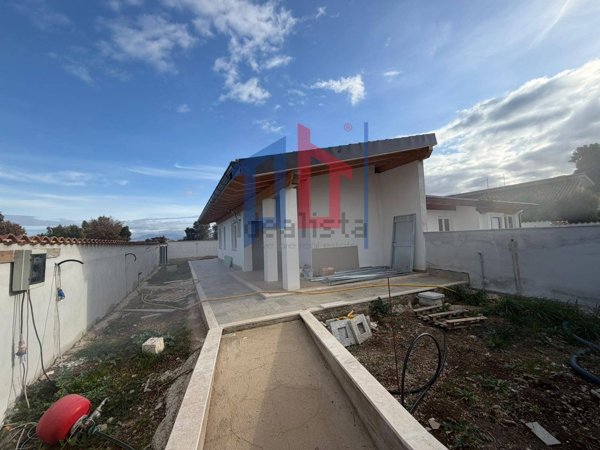 casa indipendente in vendita ad Ardea in zona Nuova Florida
