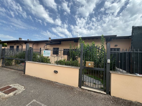 appartamento in vendita ad Ardea in zona Colle Romito