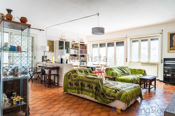 casa indipendente in vendita ad Ardea in zona Marina di Ardea