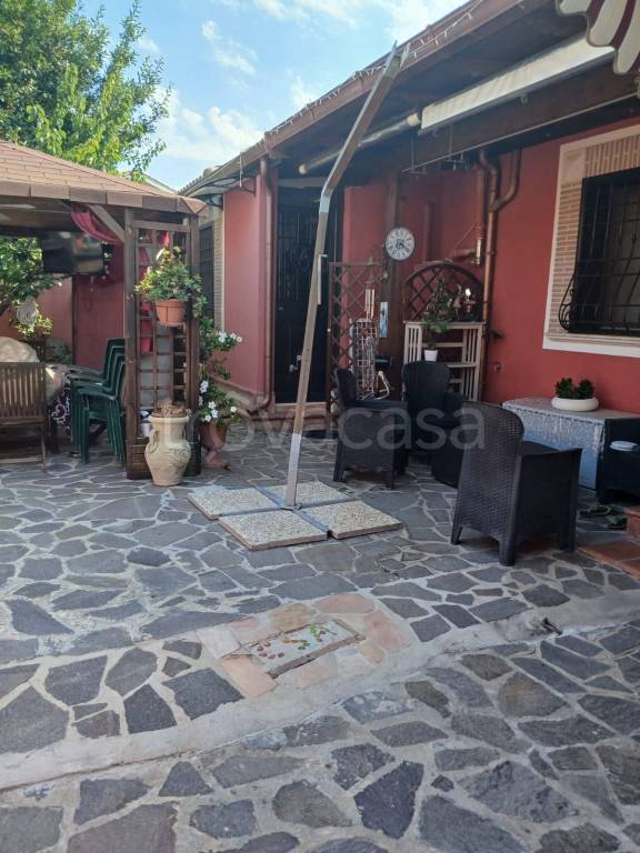 casa indipendente in vendita ad Ardea in zona Nuova Florida