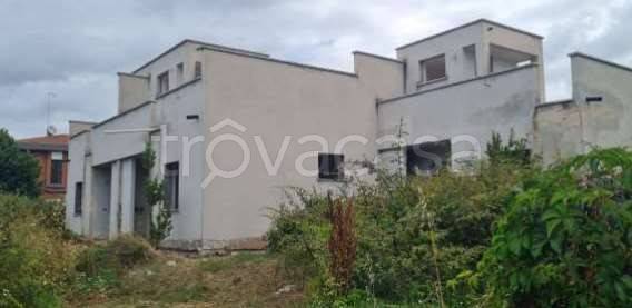 appartamento in vendita ad Ardea in zona Colle Romito