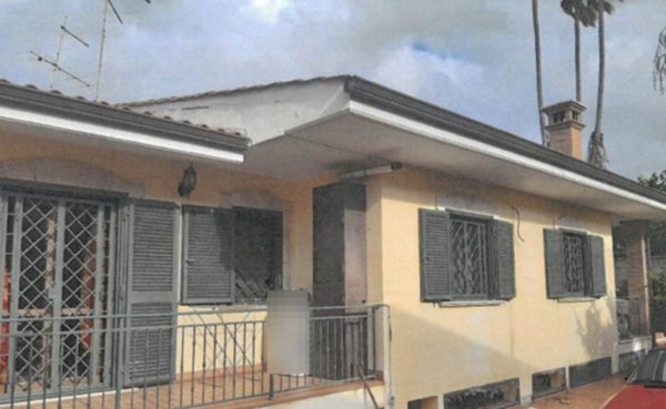 casa indipendente in vendita ad Ardea in zona Marina di Ardea