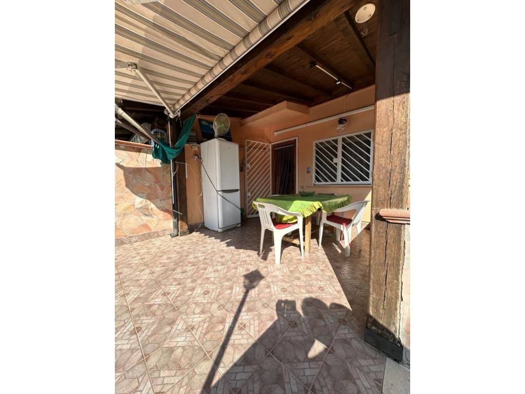 appartamento in vendita ad Ardea in zona Marina di Ardea