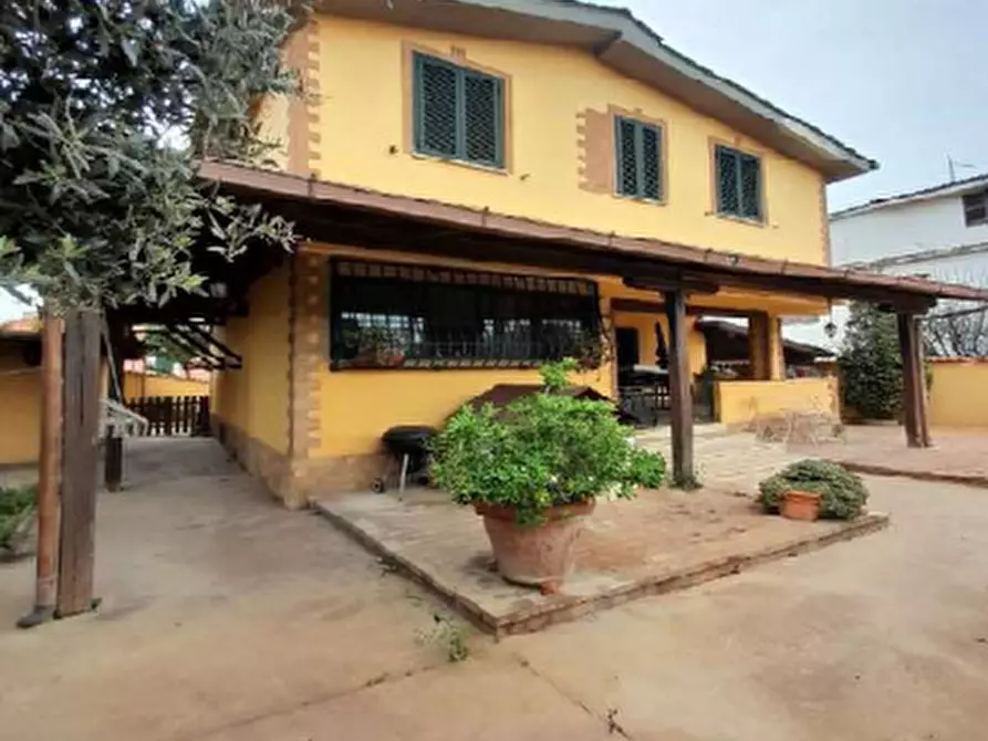 casa indipendente in vendita ad Ardea in zona Marina di Ardea