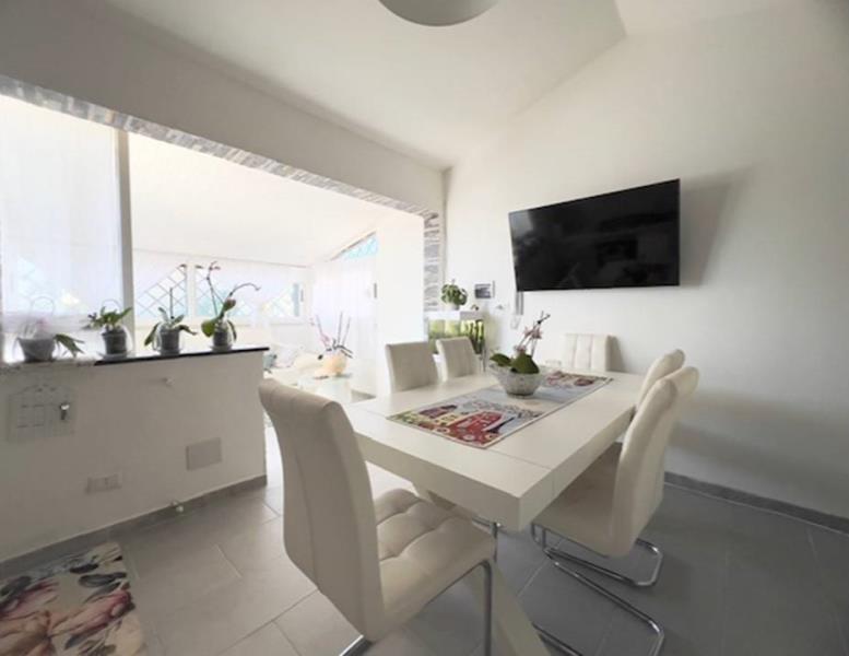 casa indipendente in vendita ad Ardea in zona Marina di Ardea