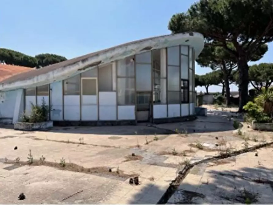 capannone in vendita ad Ardea