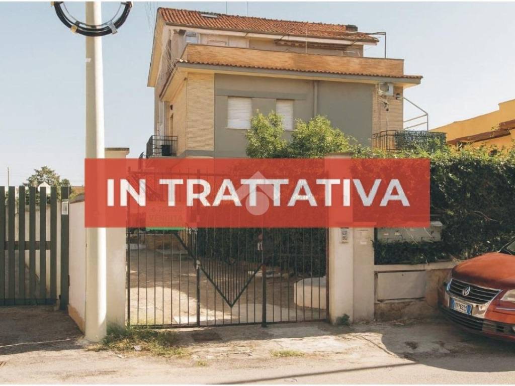 appartamento in vendita ad Ardea in zona Lido dei Pini