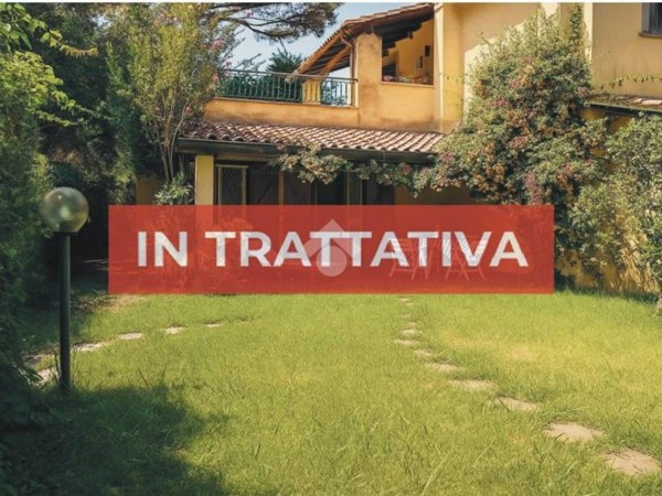 appartamento in vendita ad Ardea in zona Lido dei Pini