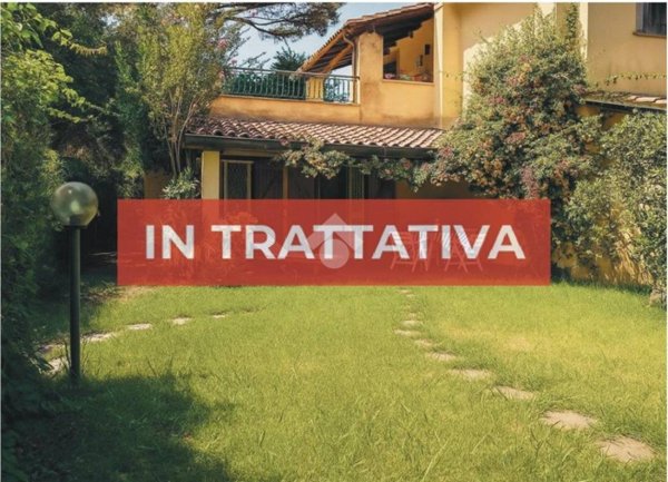 appartamento in vendita ad Ardea in zona Lido dei Pini