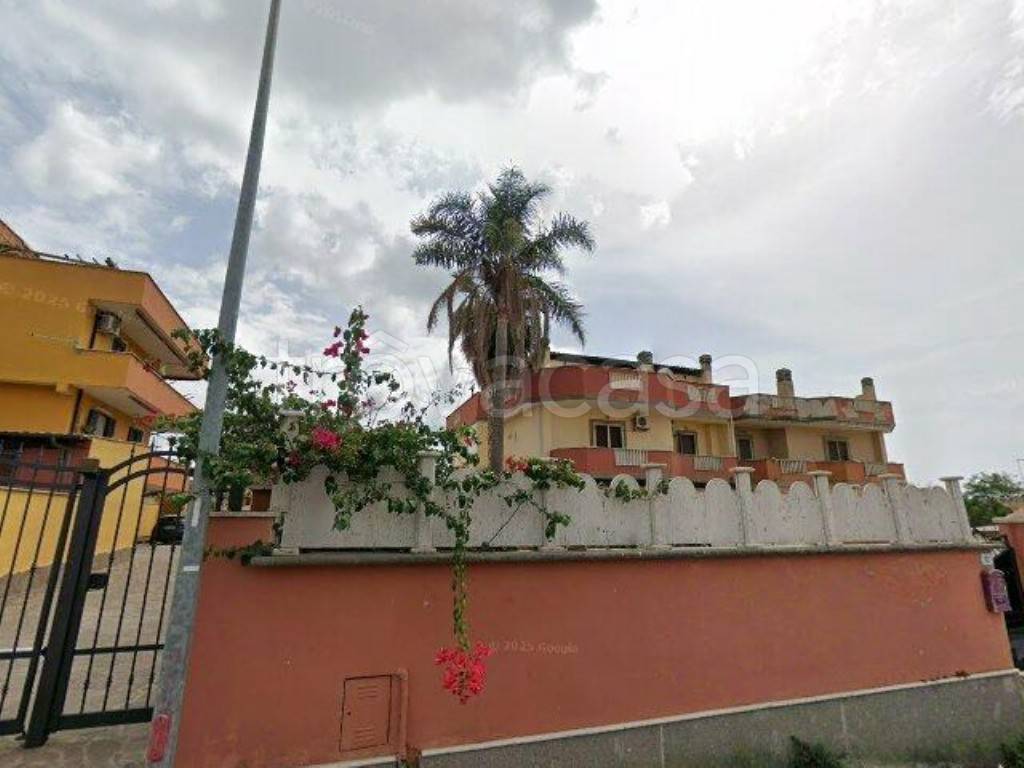 casa indipendente in vendita ad Ardea in zona Nuova California