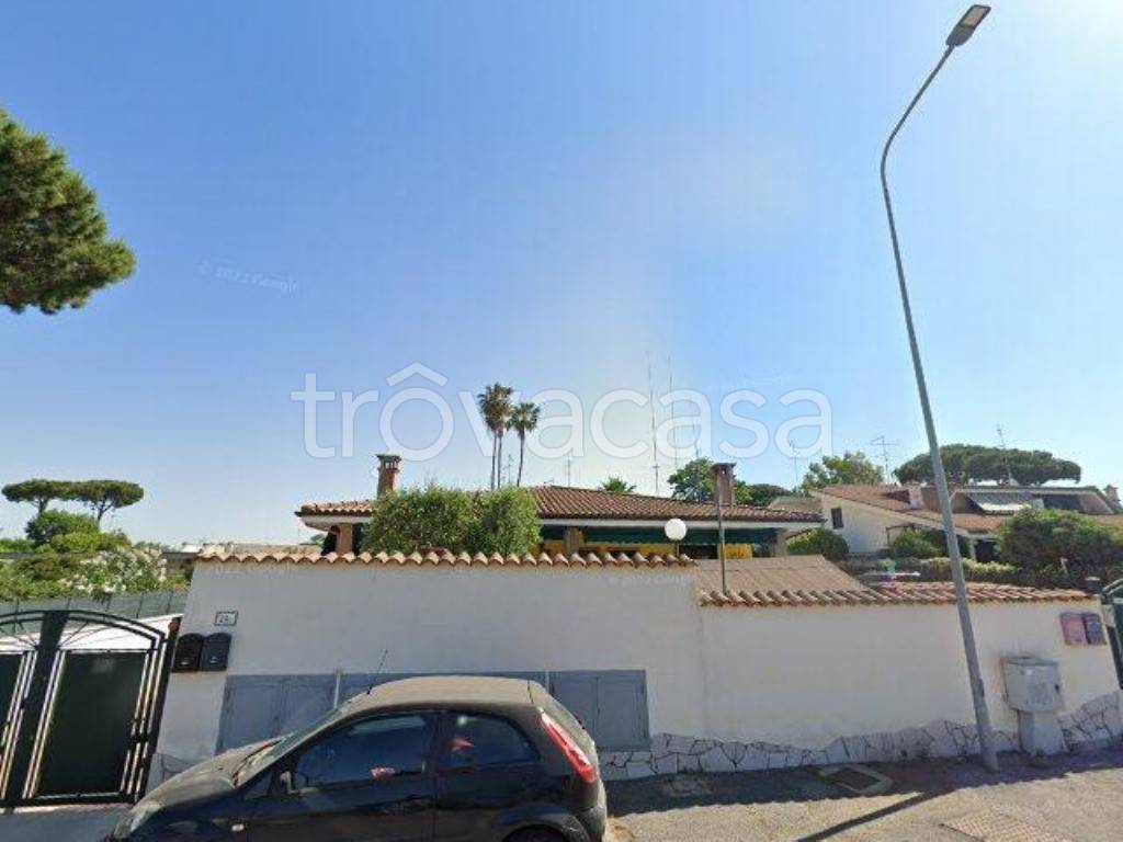 appartamento in vendita ad Ardea in zona Nuova California