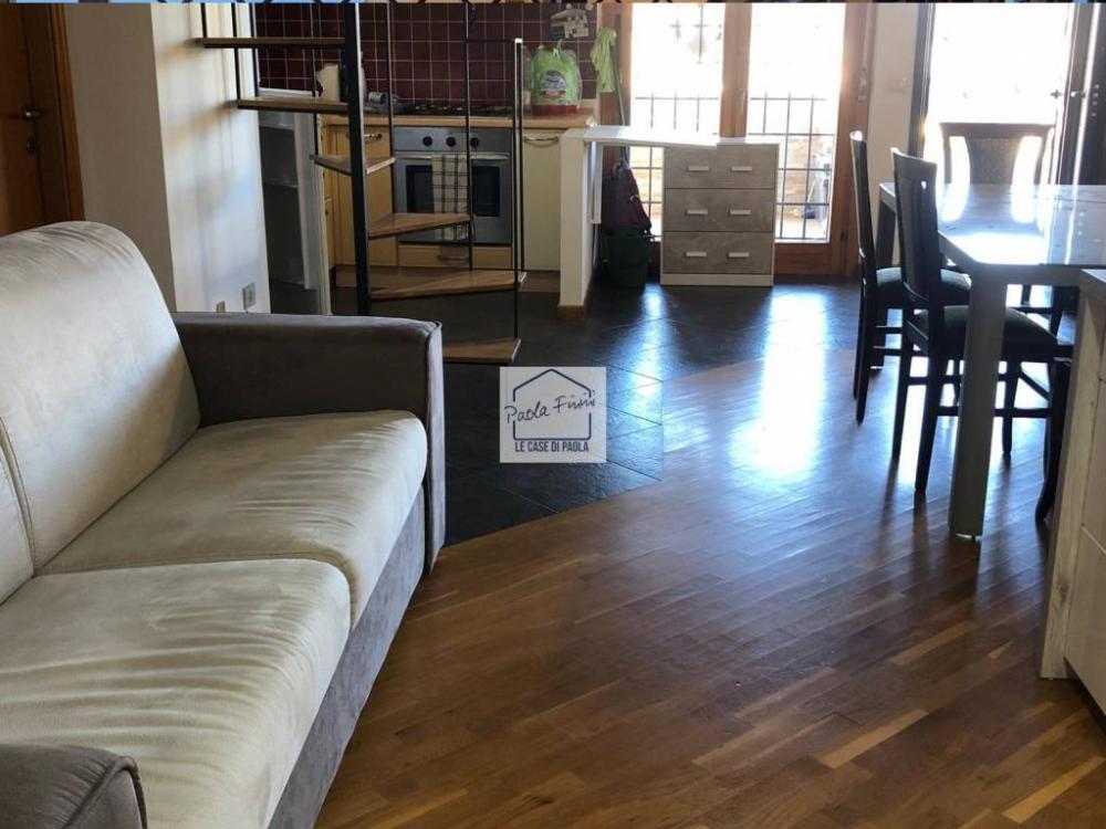 appartamento in vendita ad Ardea in zona Marina di Ardea