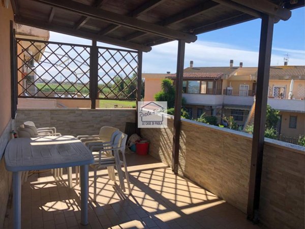 appartamento in vendita ad Ardea in zona Marina di Ardea