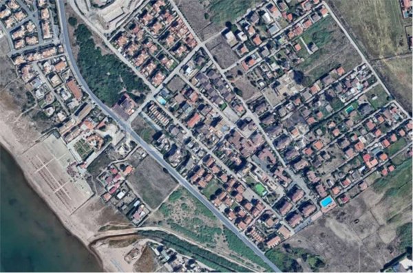 appartamento in vendita ad Ardea in zona Marina di Ardea